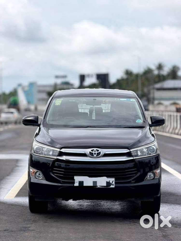 Toyota Innova Crysta 2.4 V, 2017, Diesel
