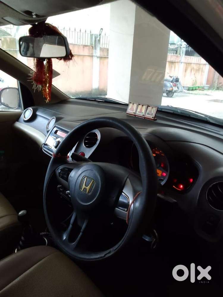Honda Amaze 2013 Diesel Well Maintained