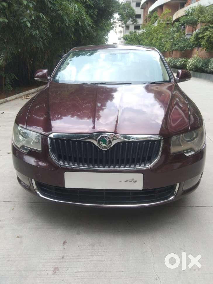 Skoda Superb Elegance Tdi 2.0 At, 2011, Diesel