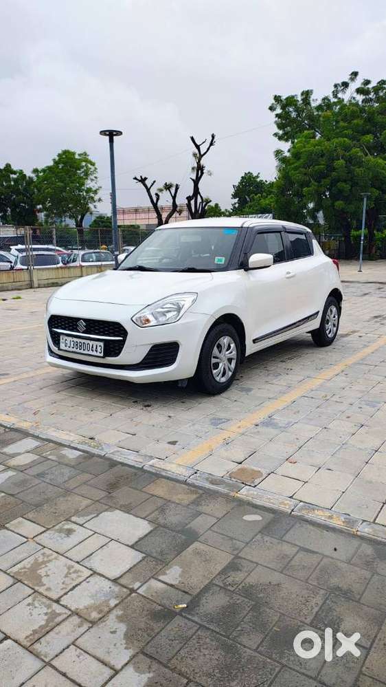 Maruti Suzuki Swift Vxi Optional, 2022, Petrol
