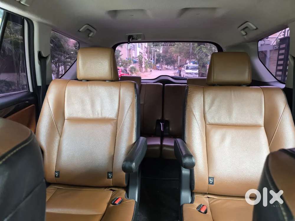 Toyota Innova Crysta 2017