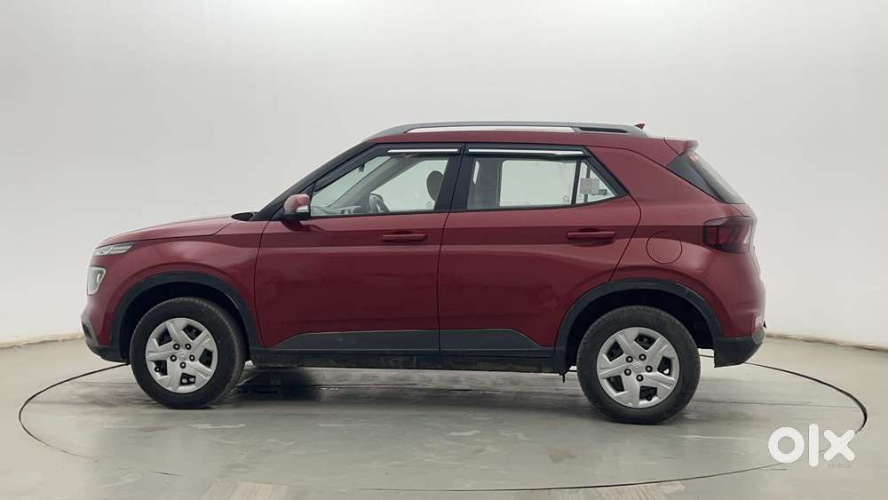 Hyundai Venue 1.2 S Plus, 2021, Petrol