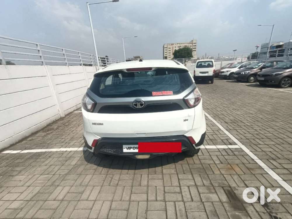 Tata Nexon 1.2 Revotron Xz, 2018, Petrol