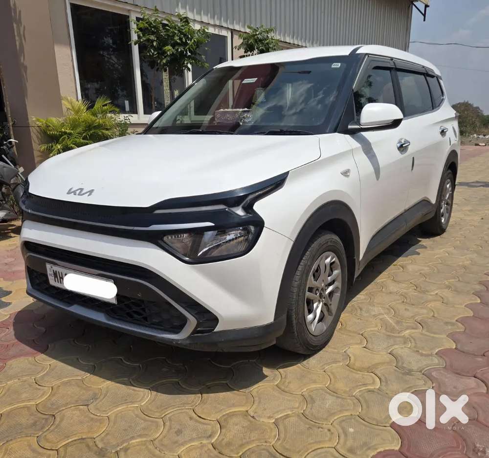 Kia Carens 2023 Diesel Well Maintained