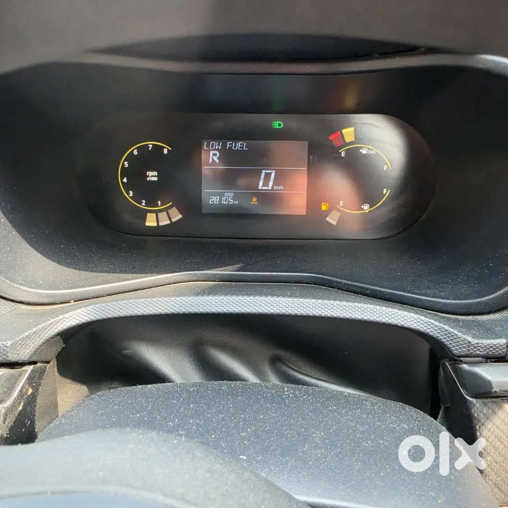 Tata Nexon Pure 2025