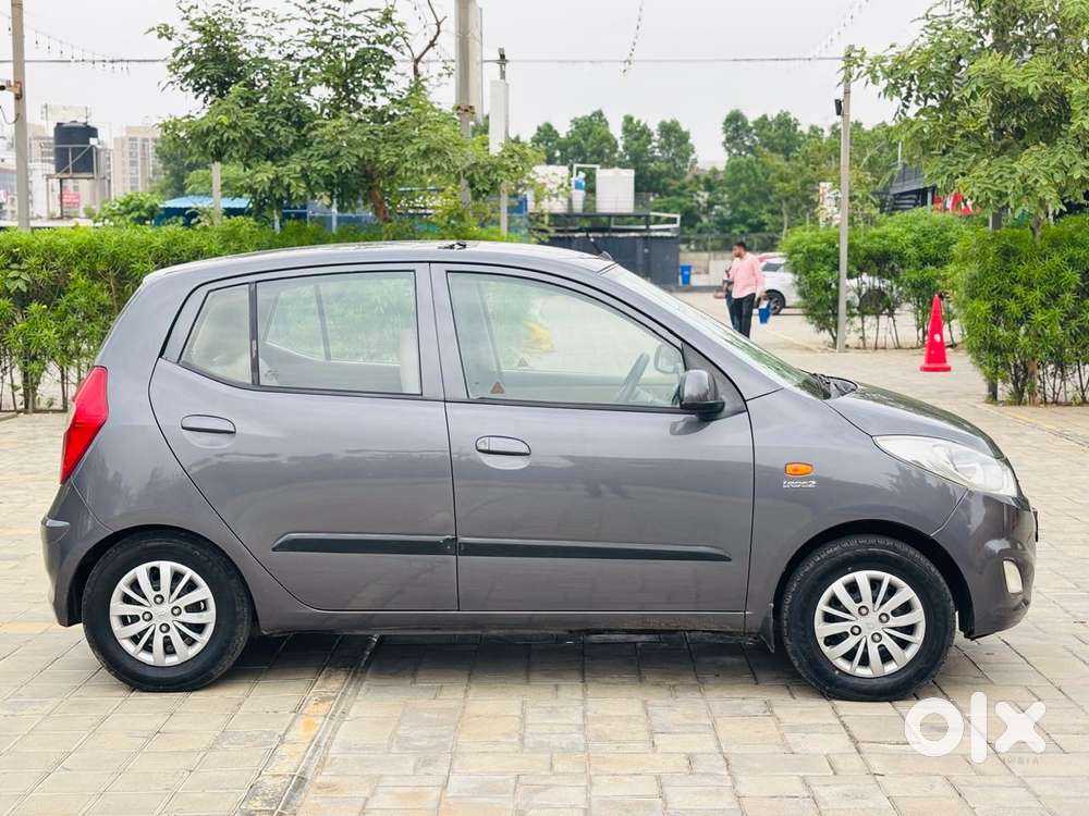 Hyundai I10 1.2 Kappa Sportz, 2015, Cng & Hybrids