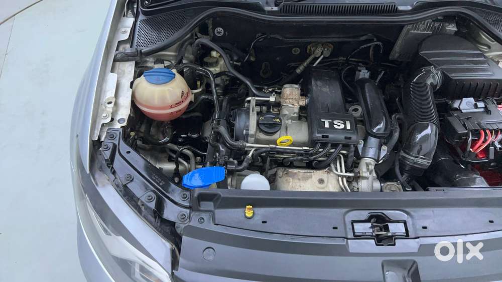 Volkswagen Vento Petrol Highline, 2016, Petrol