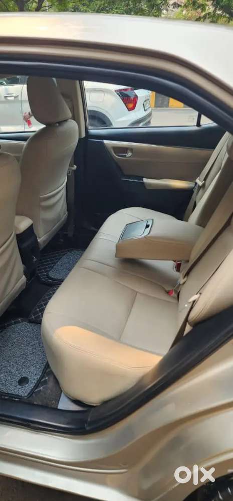 Toyota Corolla Altis 2015