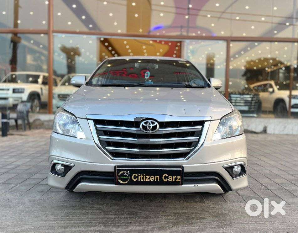 Toyota Innova 2.5 V 8 Str, 2014, Diesel