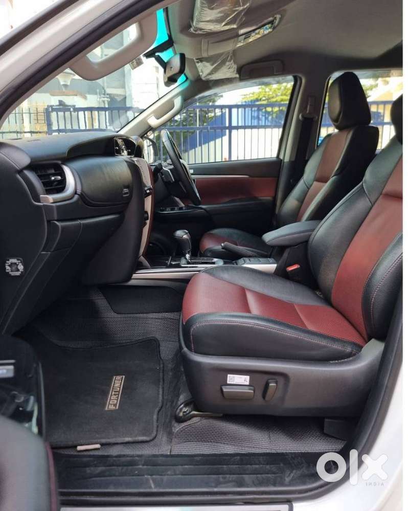 Toyota Innova Crysta