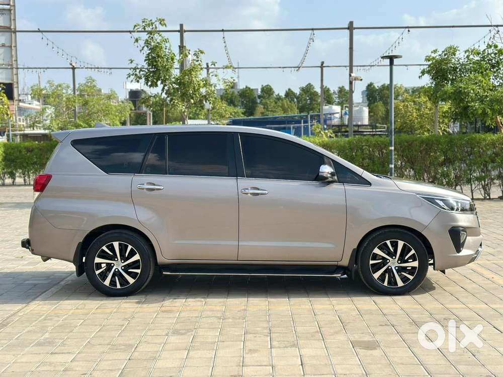 Toyota Innova Crysta [2020-ongoing] 2.4 Zx At 7 Str, 2022, Diesel