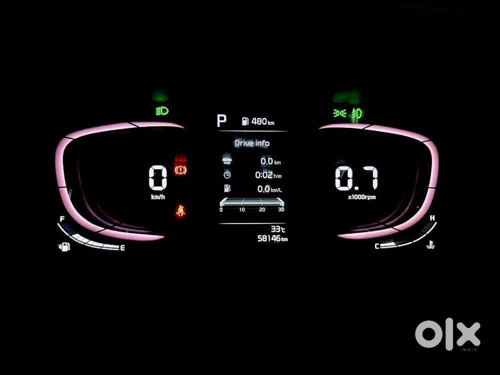 Kia Carens Diesel At 2022 Variant , Luxury Plus 7str Top Model