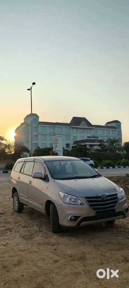 Toyota Innova Diesel 2011