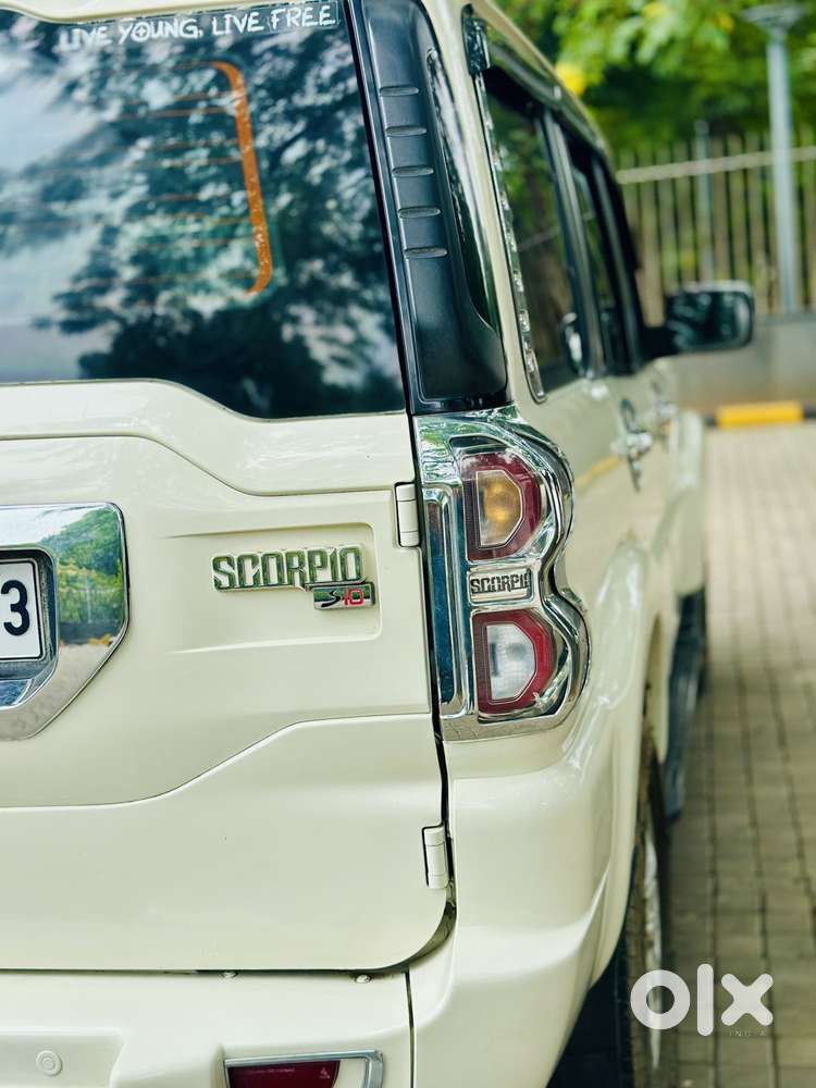 Mahindra Scorpio S10, 2016, Diesel