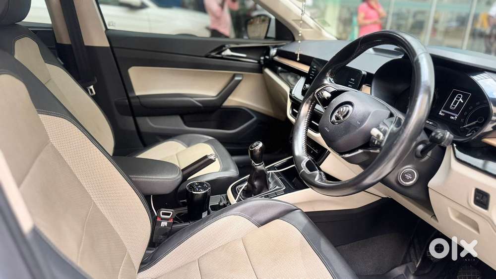 Skoda Slavia 1.0 Style Non-sunroof Tsi, 2023, Petrol