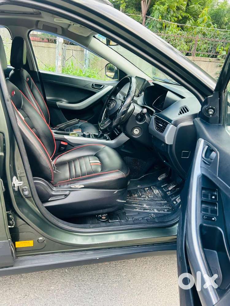Tata Nexon 1.2 Revotron Xm (s), 2023, Cng & Hybrids