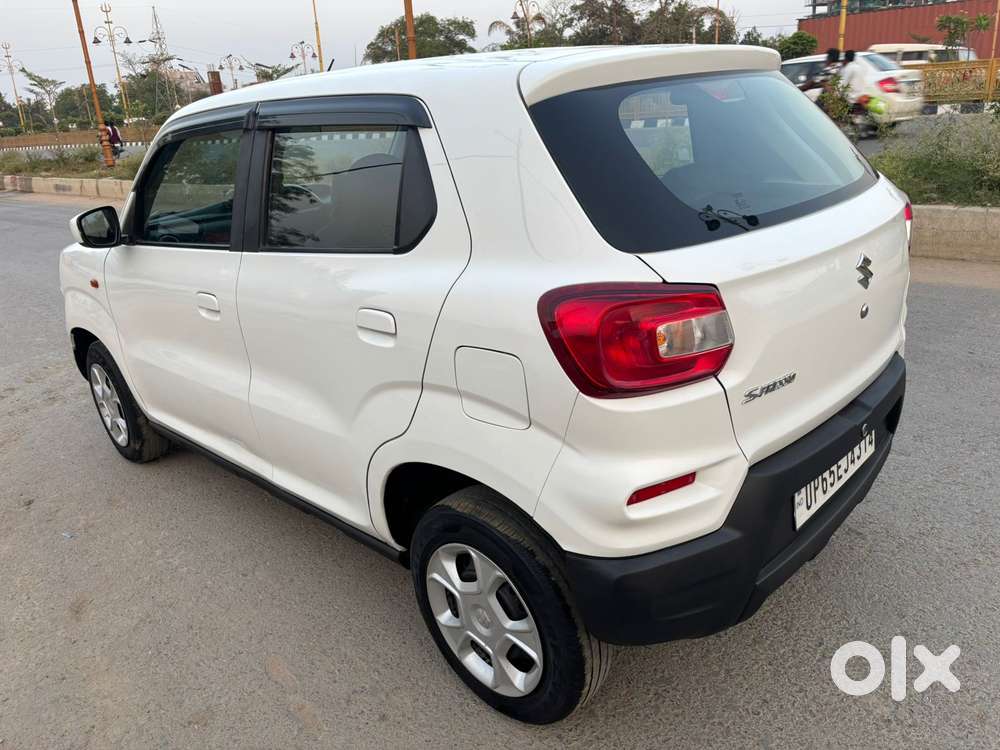 Maruti Suzuki S-presso Vxi Opt, 2022, Petrol
