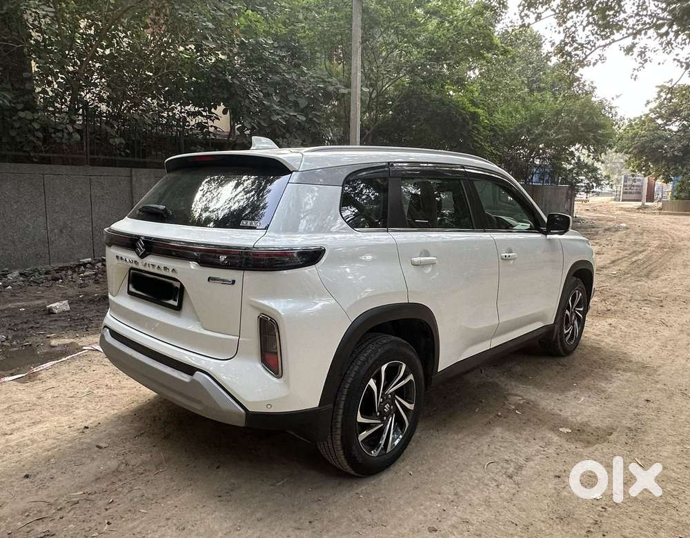 Maruti Suzuki Grand Vitara 1.5 Alpha Smart Hybrid At, 2025, Petrol