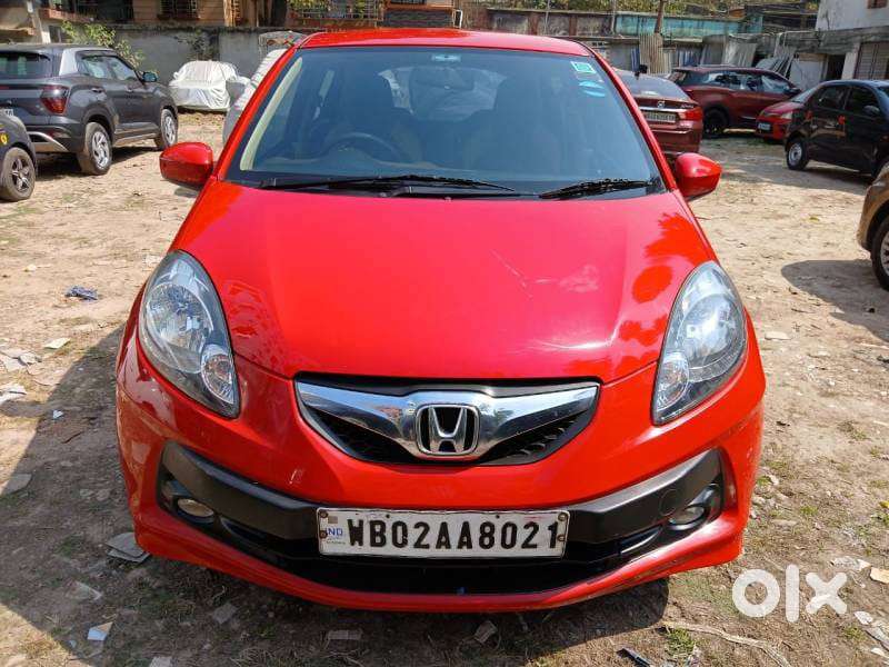 Honda Brio V Mt, 2012, Petrol