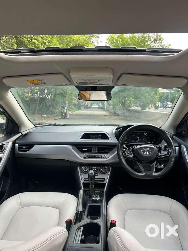 Tata Nexon 1.2 Revotron Xz Plus (s), 2022, Cng & Hybrids