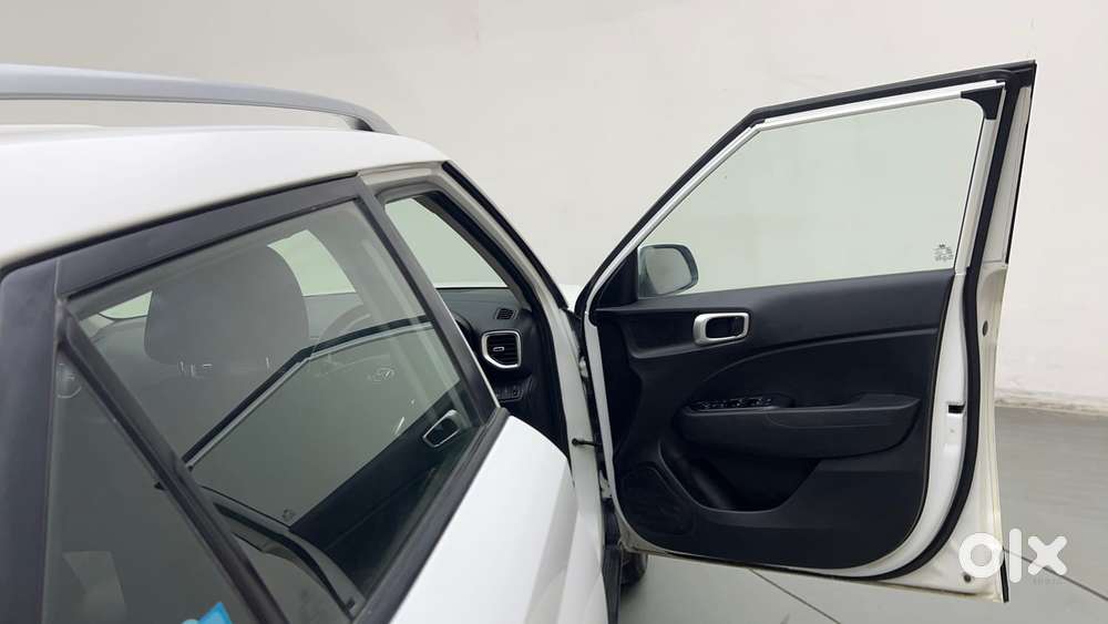 Hyundai Venue Sx Plus Turbo Dct, 2019, Petrol