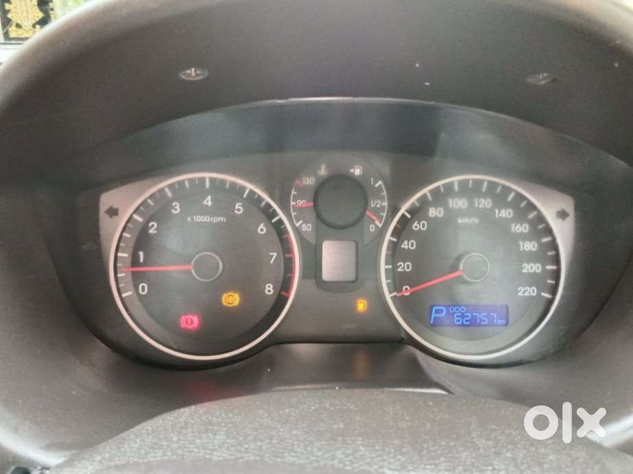 Hyundai I20 Sportz 1.4 At Vtvt, 2013, Petrol