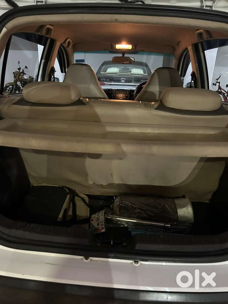 Hyundai I10 Sportz Petrol 2010