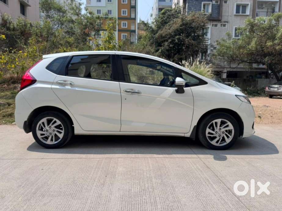 Honda Jazz 1.2 Zx Cvt I-vtec, 2021, Petrol