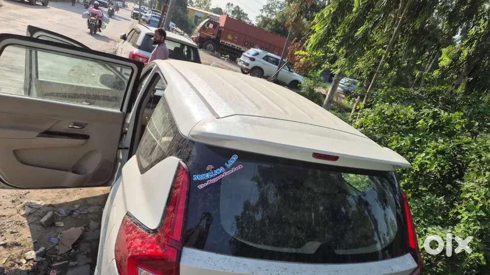 Maruti Suzuki Ertiga Vxi 2022