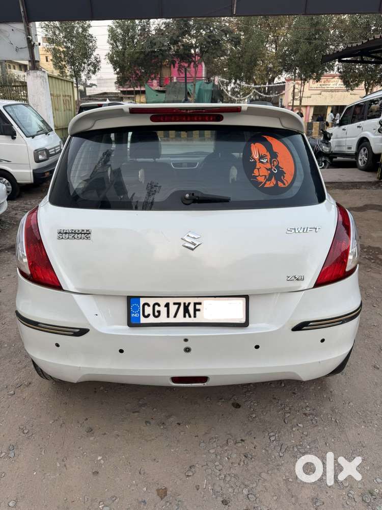 Maruti Suzuki Swift Vvt Zxi, 2013, Petrol