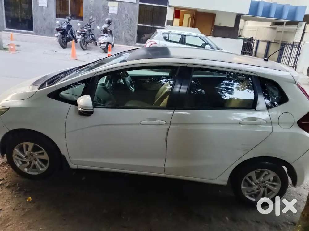 Honda Jazz 2016 Diesel 76000 Km Driven