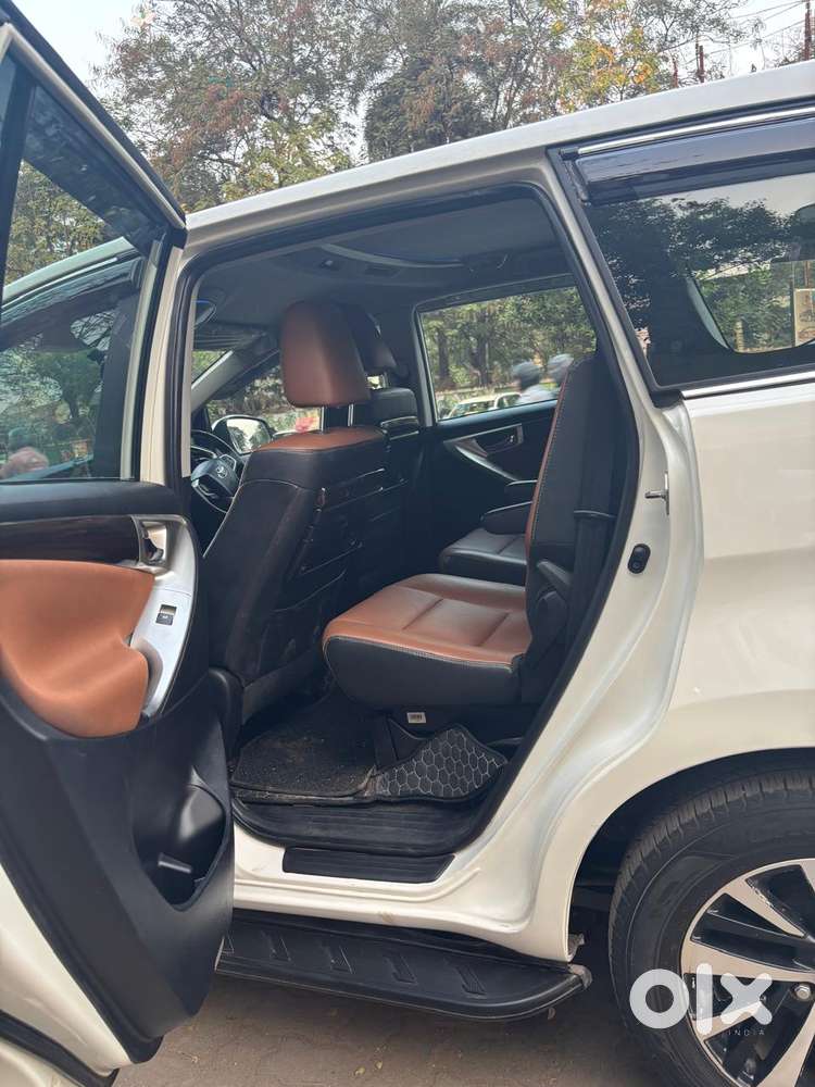 Toyota Innova Crysta Zx 2.4 Diesel 7 Seater, 2022, Diesel