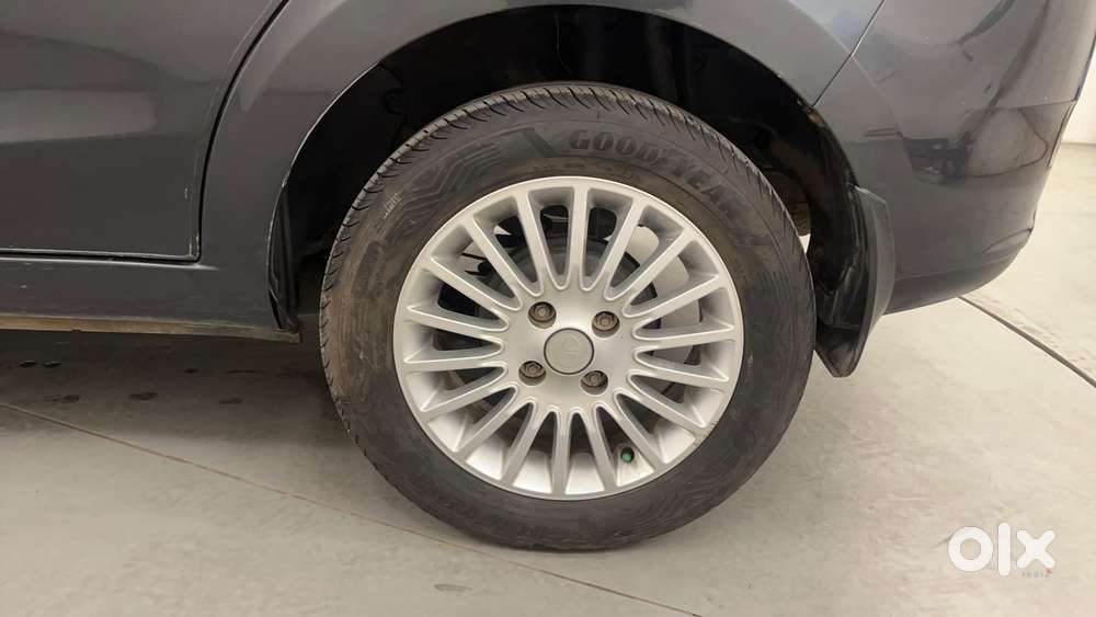 Tata Zest Revotron 1.2 Xt, 2015, Petrol