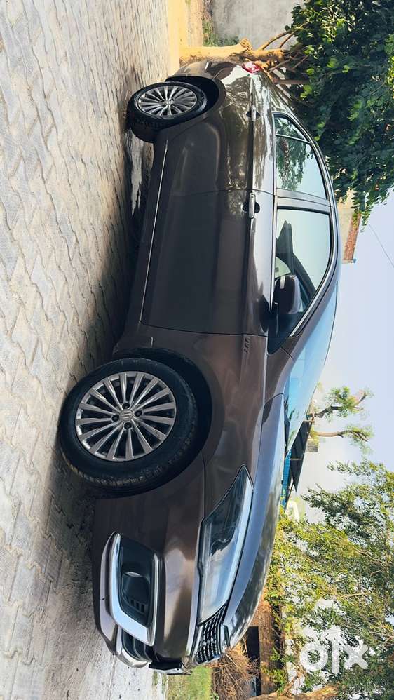 Maruti Ciaz Alpha Hybrid Oct 2016,well Maintain Condition
