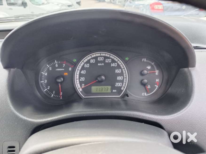 Maruti Suzuki Swift Vxi + Manual, 2006, Petrol