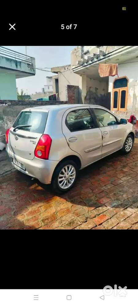 Toyota Etios Liva 2012 Petrol 76000 Km Driven