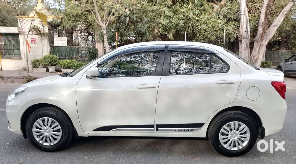 Maruti Suzuki Swift Dzire Vxi Optional, 2023, Petrol