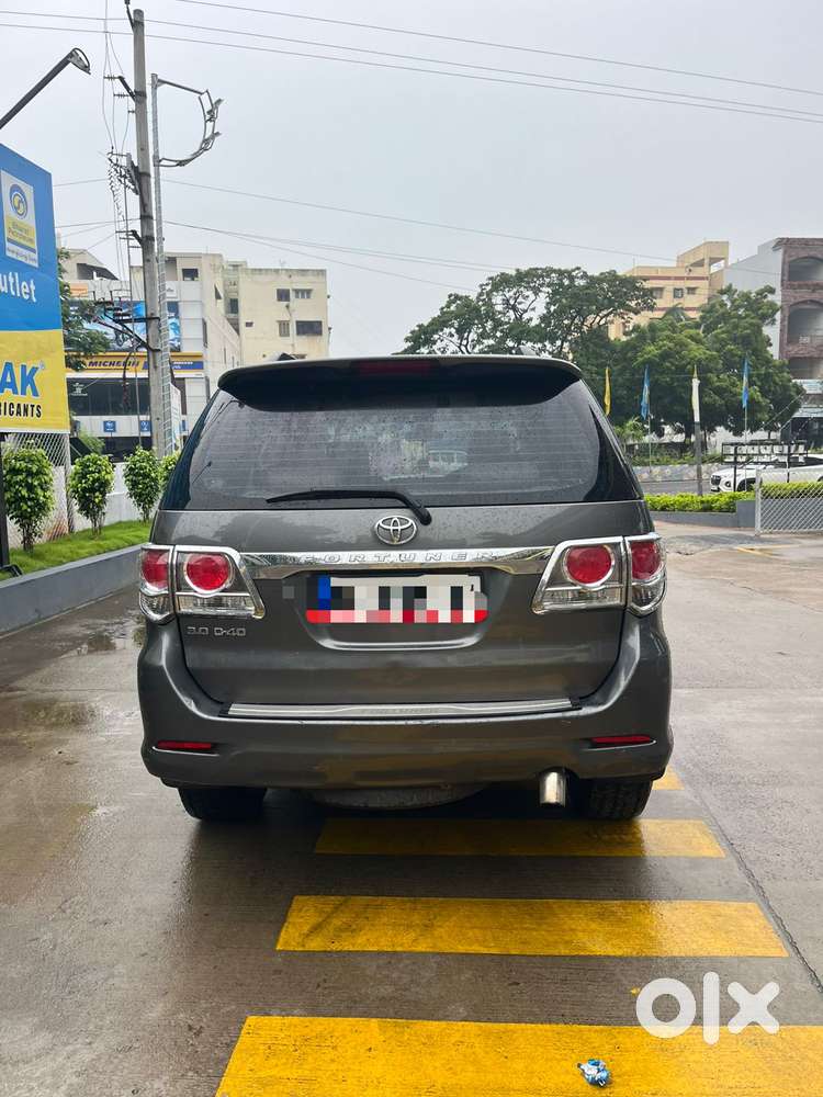 Toyota Fortuner 4x2 Mt 2.8 Diesel, 2013