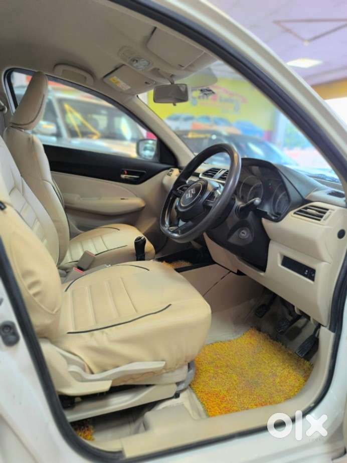 Maruti Suzuki Dzire 1.2 Vxi, 2023, Petrol
