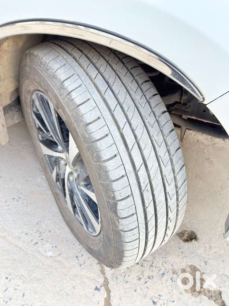 Toyota Innova Crysta Top Model Zx Only 54,000 Driven