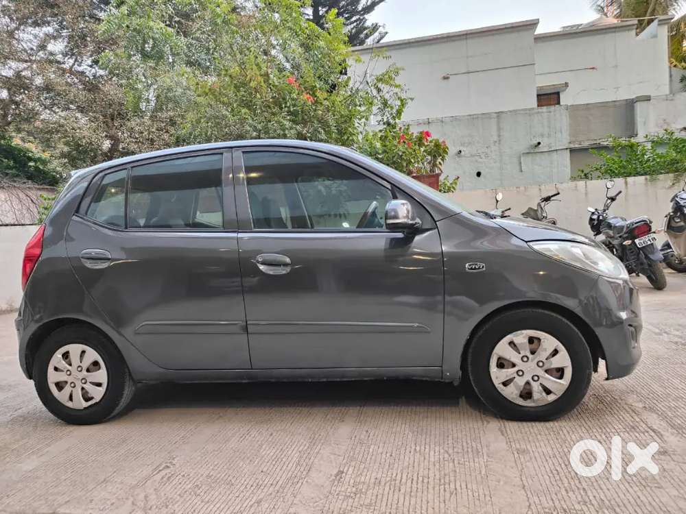 Hyundai I10 Sportz 2012