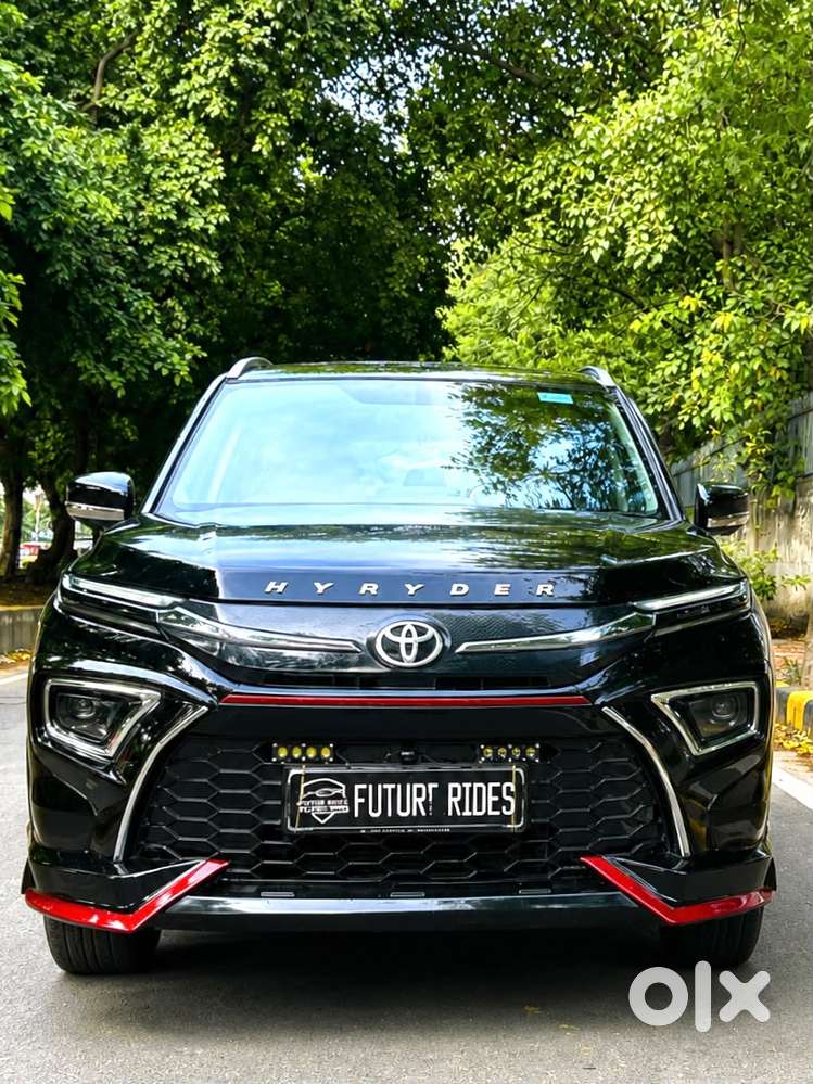 Toyota Urban Cruiser Hyryder 1.5 V Hybrid, 2022, Petrol