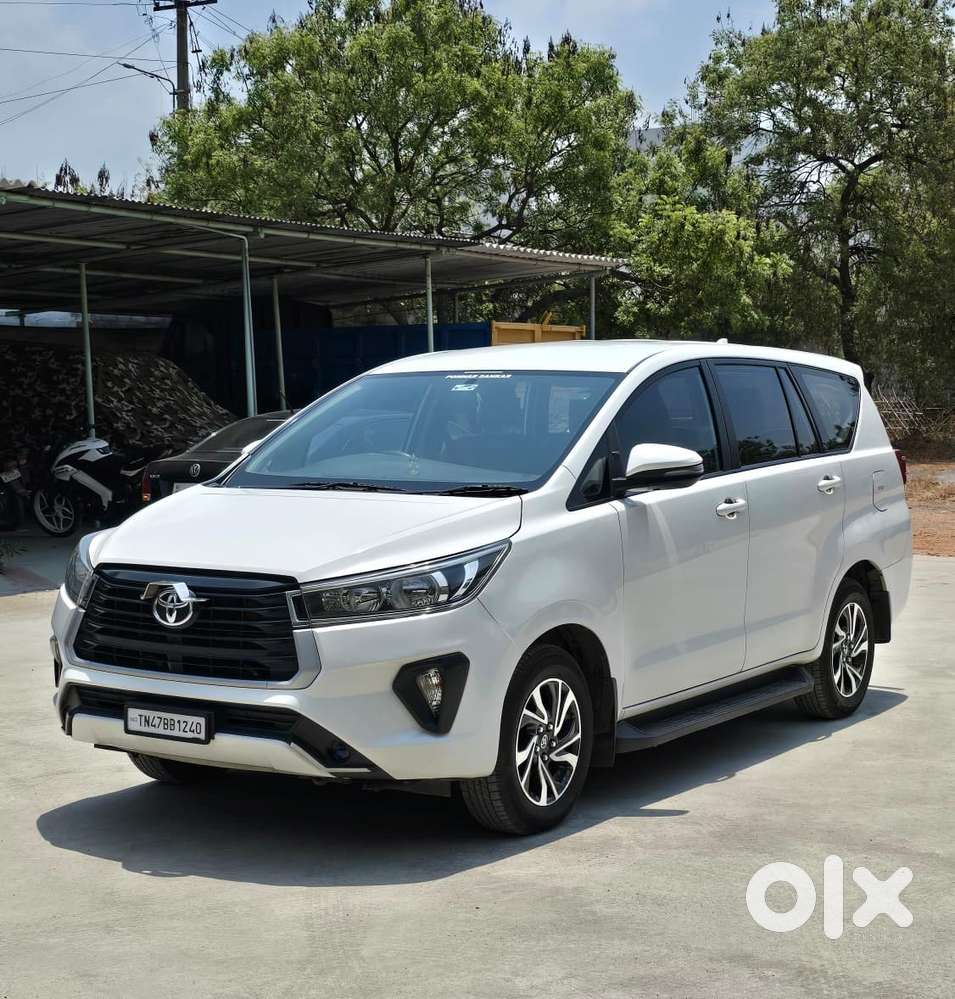 Toyota Innova Crysta 2.4 Gx Mt 8s, 2022, Diesel