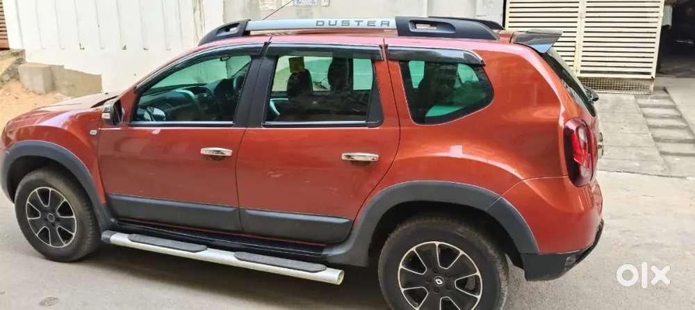 Renault Duster Rxz Automatic Transmission Show Room Track.