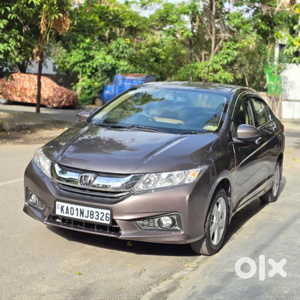 Honda City 1.5 V 4th Gen I-vtec Mt, 2016, Petrol