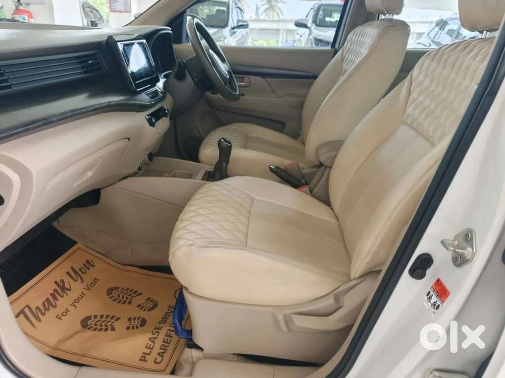 Toyota Rumion V Mt, 2023, Petrol