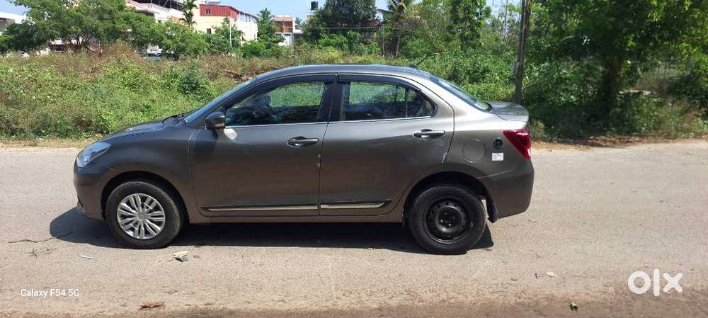 Maruti Suzuki Dzire 1.2 Vxi Cng, 2024, Cng & Hybrids