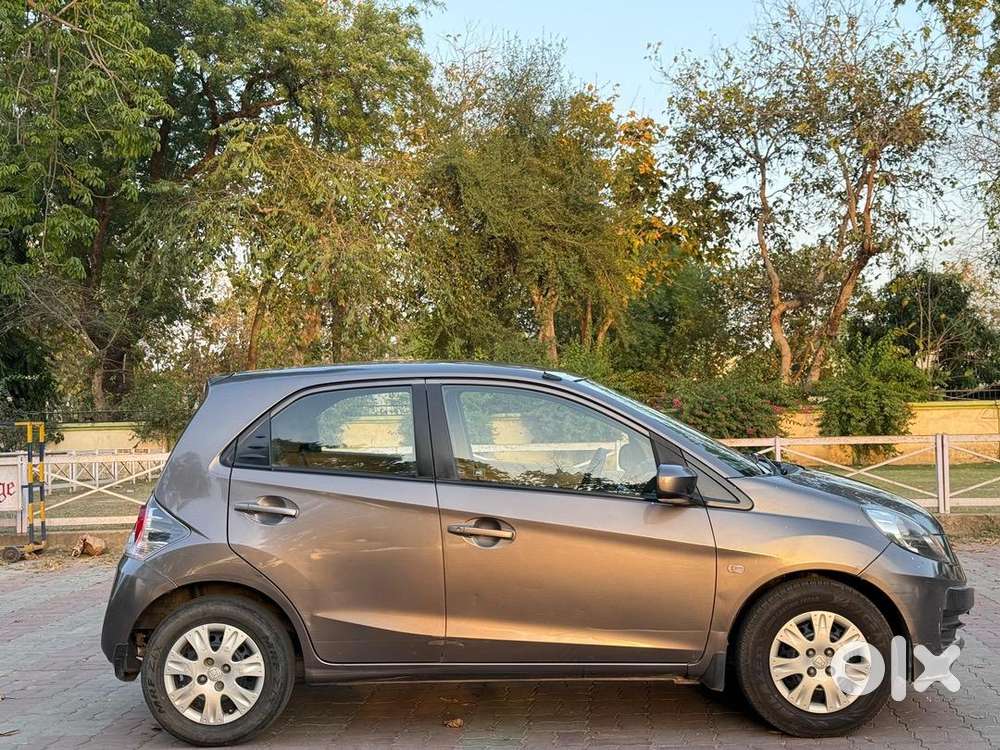 Honda Brio 2013 Petrol Well Maintained