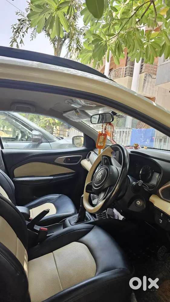 Maruti Suzuki Fronx Delta 2024