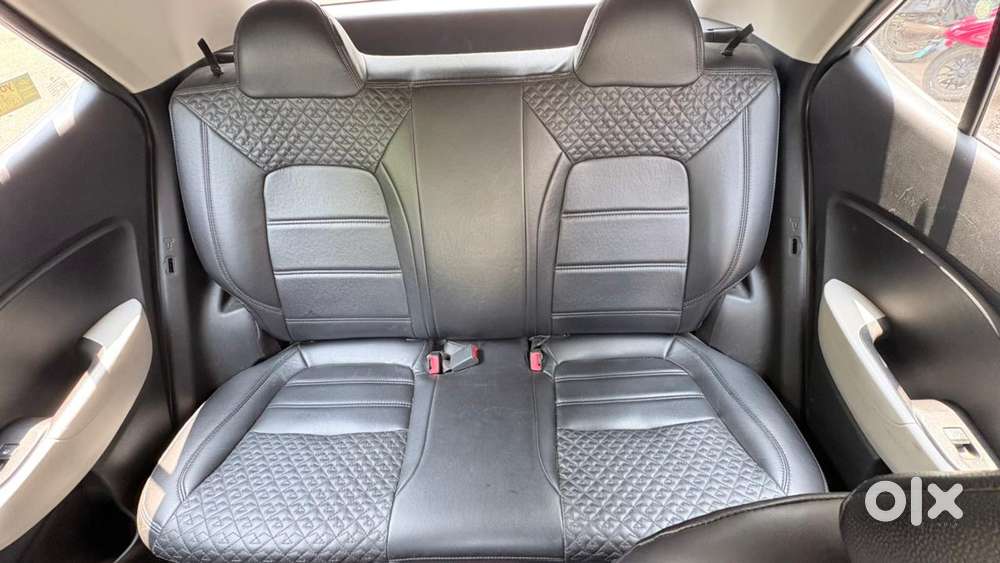 Hyundai Venue Sx (o) Mt 1.5 Diesel, 2022, Diesel